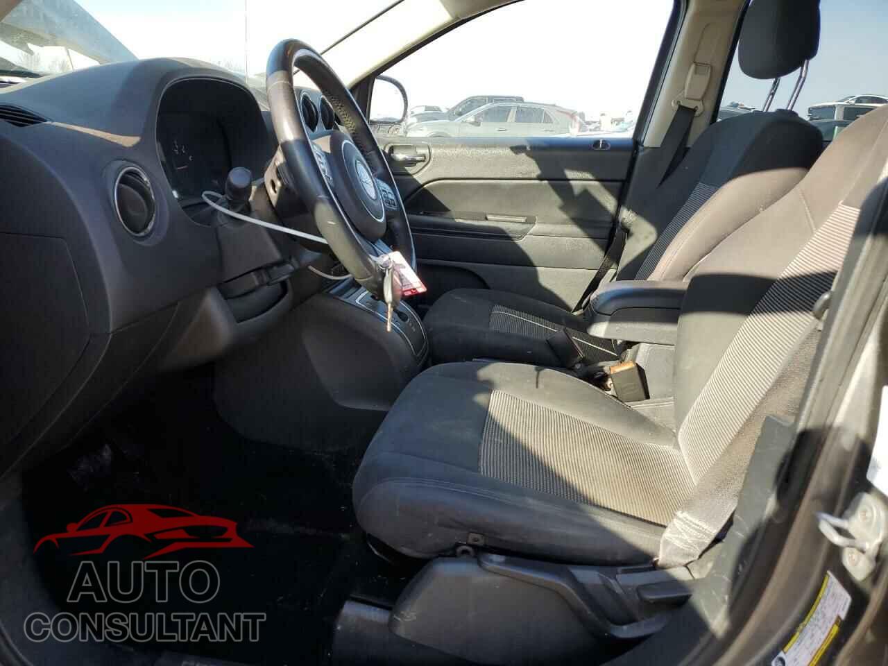 JEEP COMPASS 2011 - 1J4NT1FB5BD290818