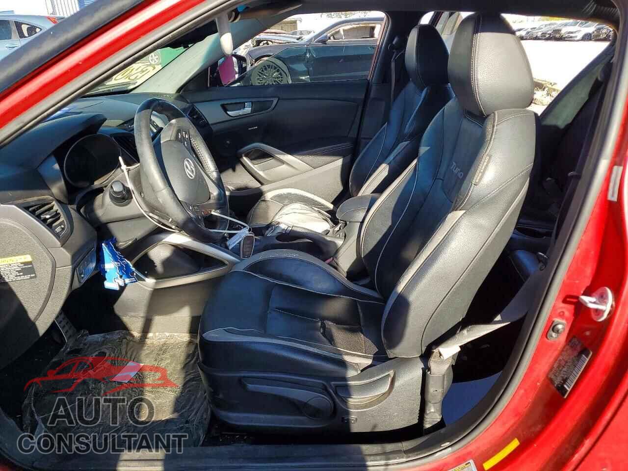HYUNDAI VELOSTER 2013 - KMHTC6AE0DU111076