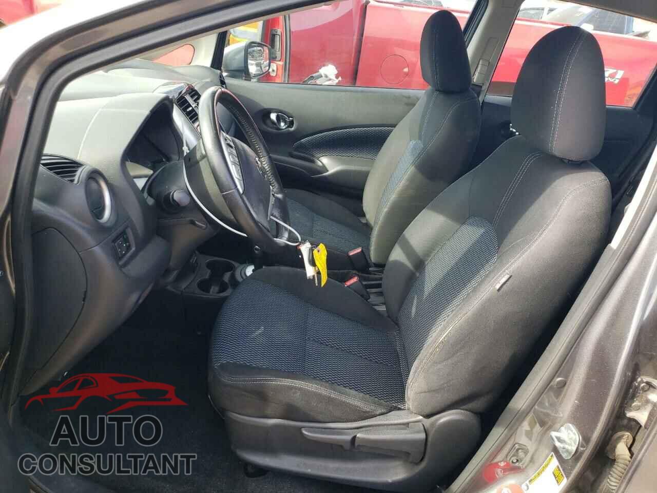 NISSAN VERSA 2017 - 3N1CE2CP3HL367947
