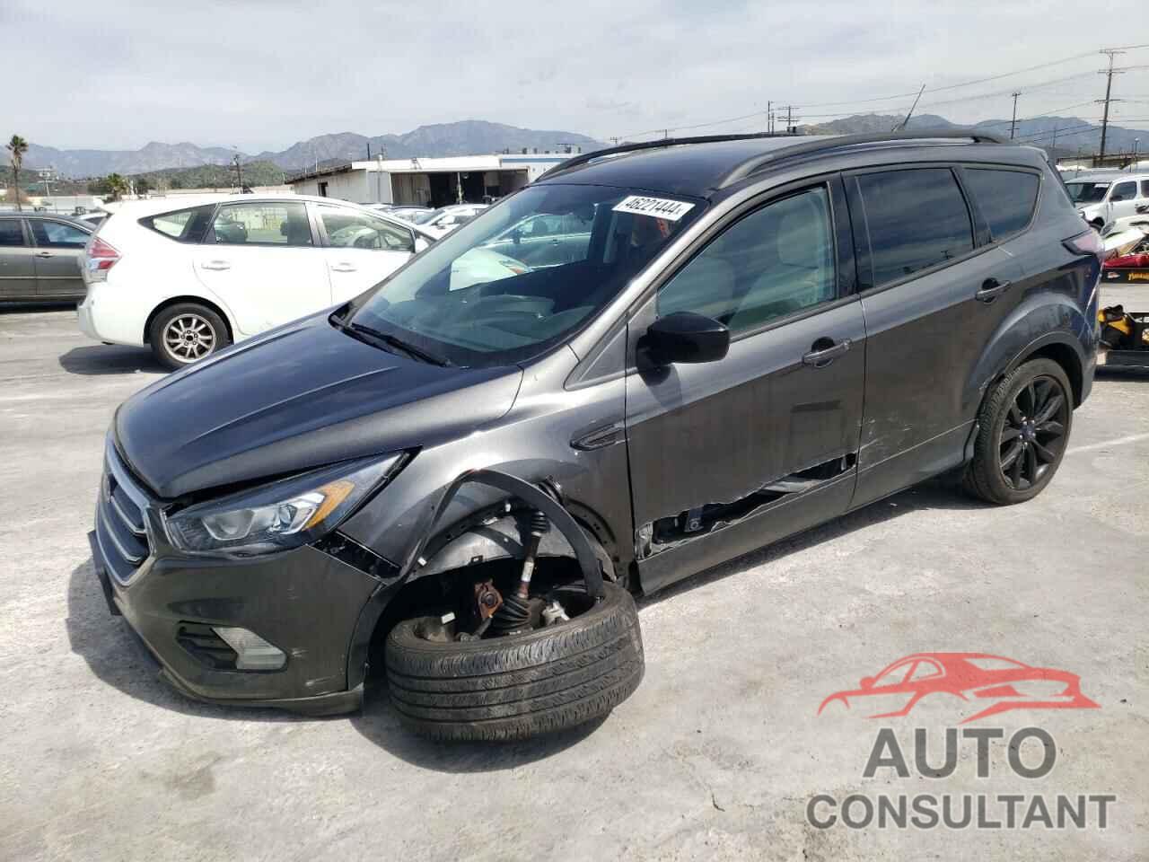 FORD ESCAPE 2018 - 1FMCU0HD3JUD60278