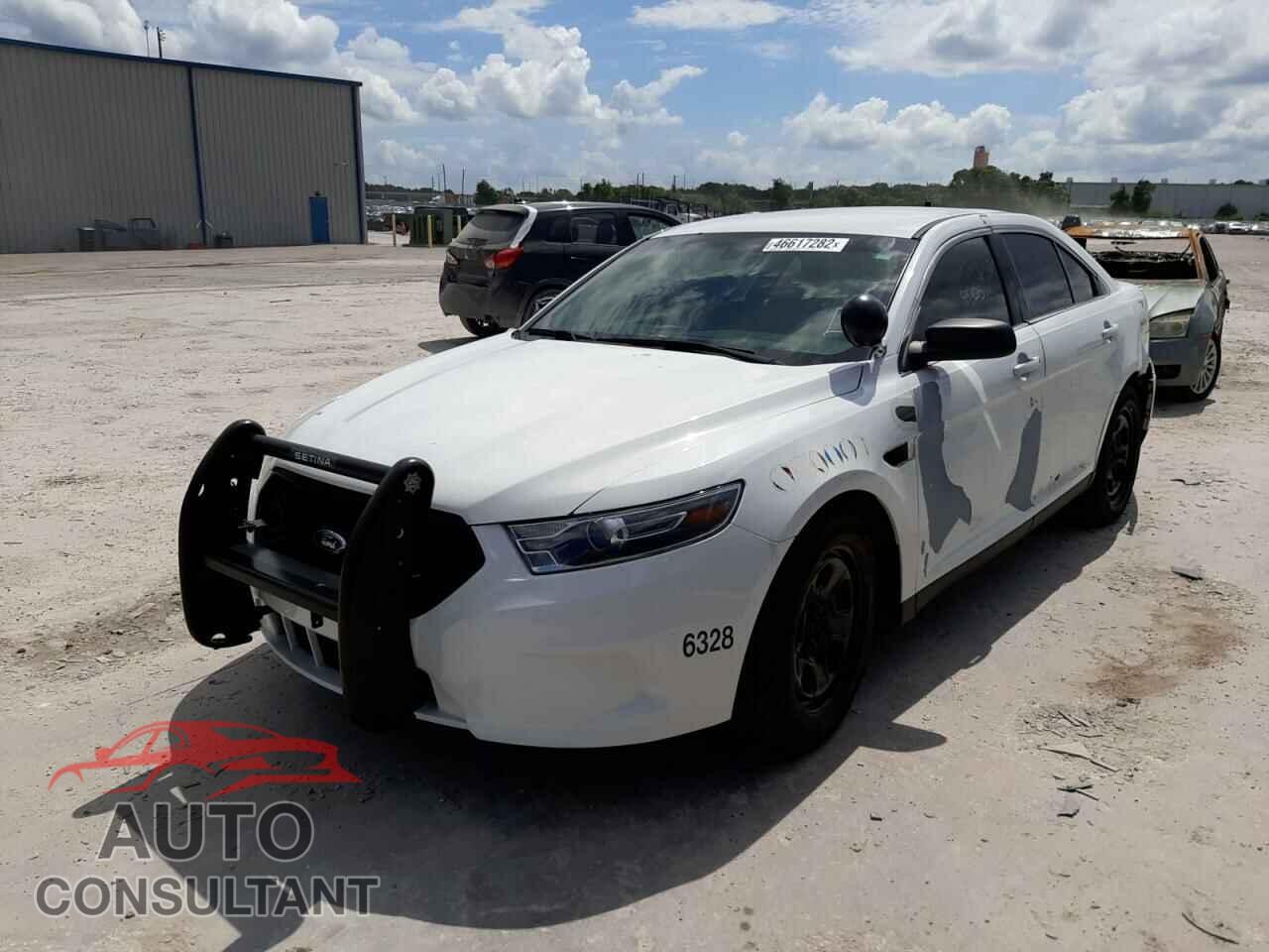 FORD TAURUS 2016 - 1FAHP2MK0GG122371