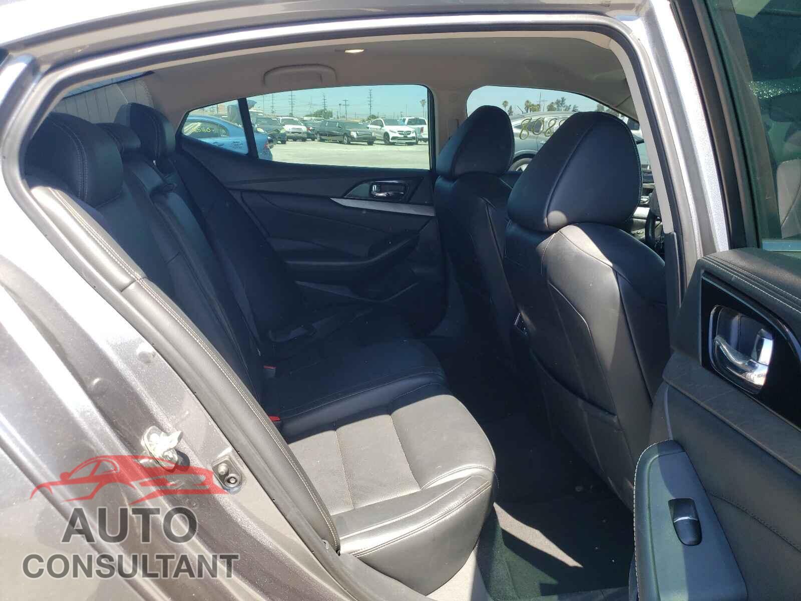 NISSAN MAXIMA 2017 - 1N4AA6AP6HC387492