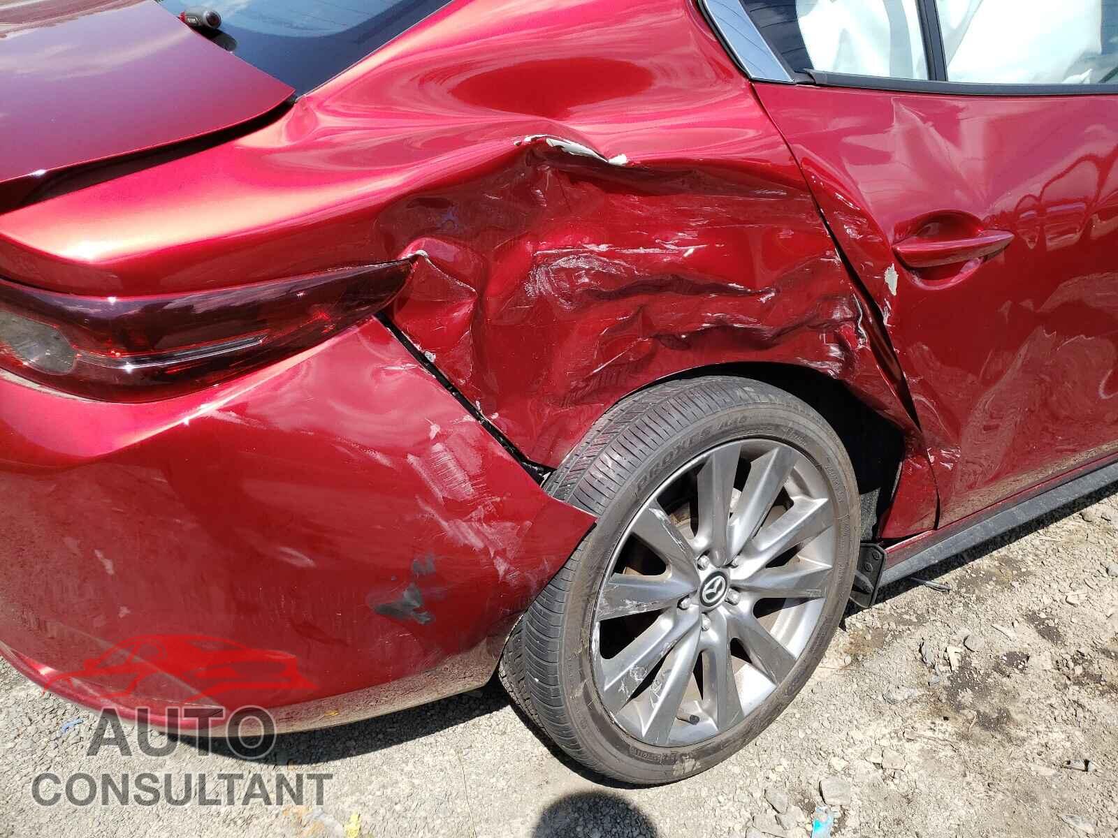 MAZDA 3 2019 - JM1BPBAM8K1117792
