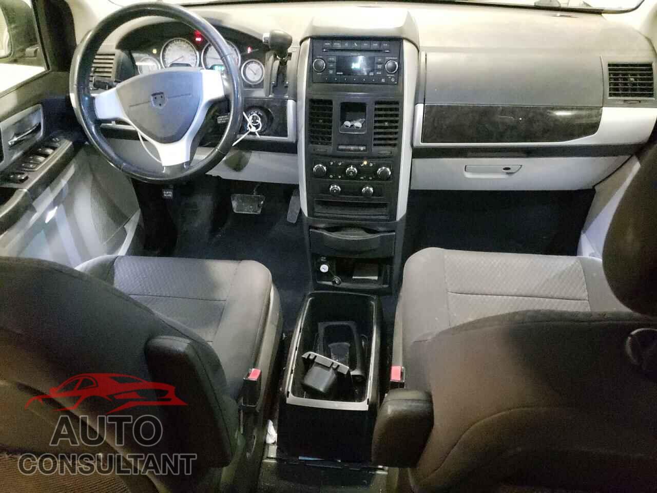 DODGE CARAVAN 2010 - 2D4RN5D19AR409665