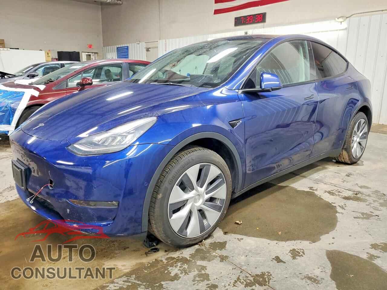TESLA MODEL Y 2021 - 5YJYGDEE3MF285892