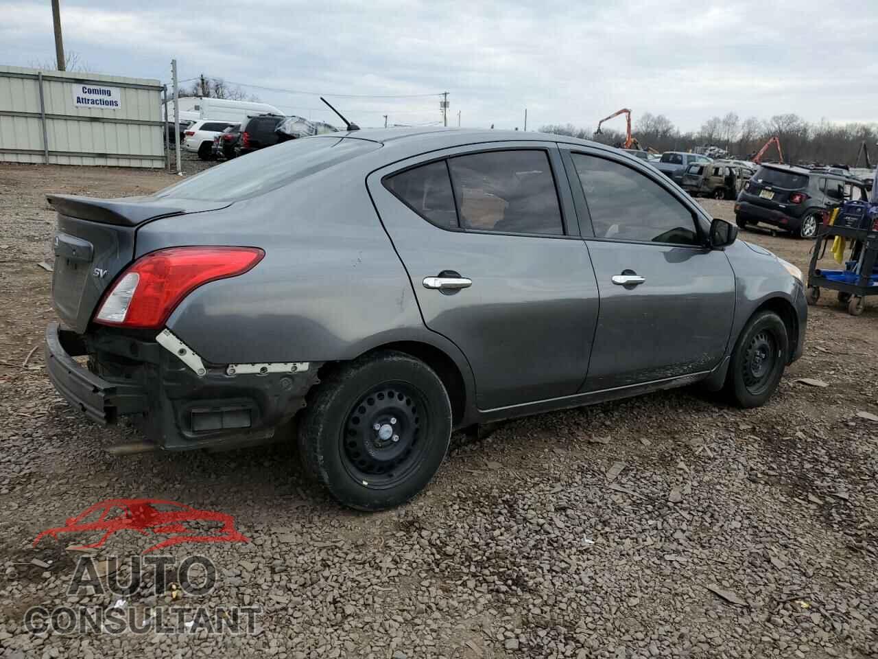 NISSAN VERSA 2017 - 3N1CN7AP3HL831299