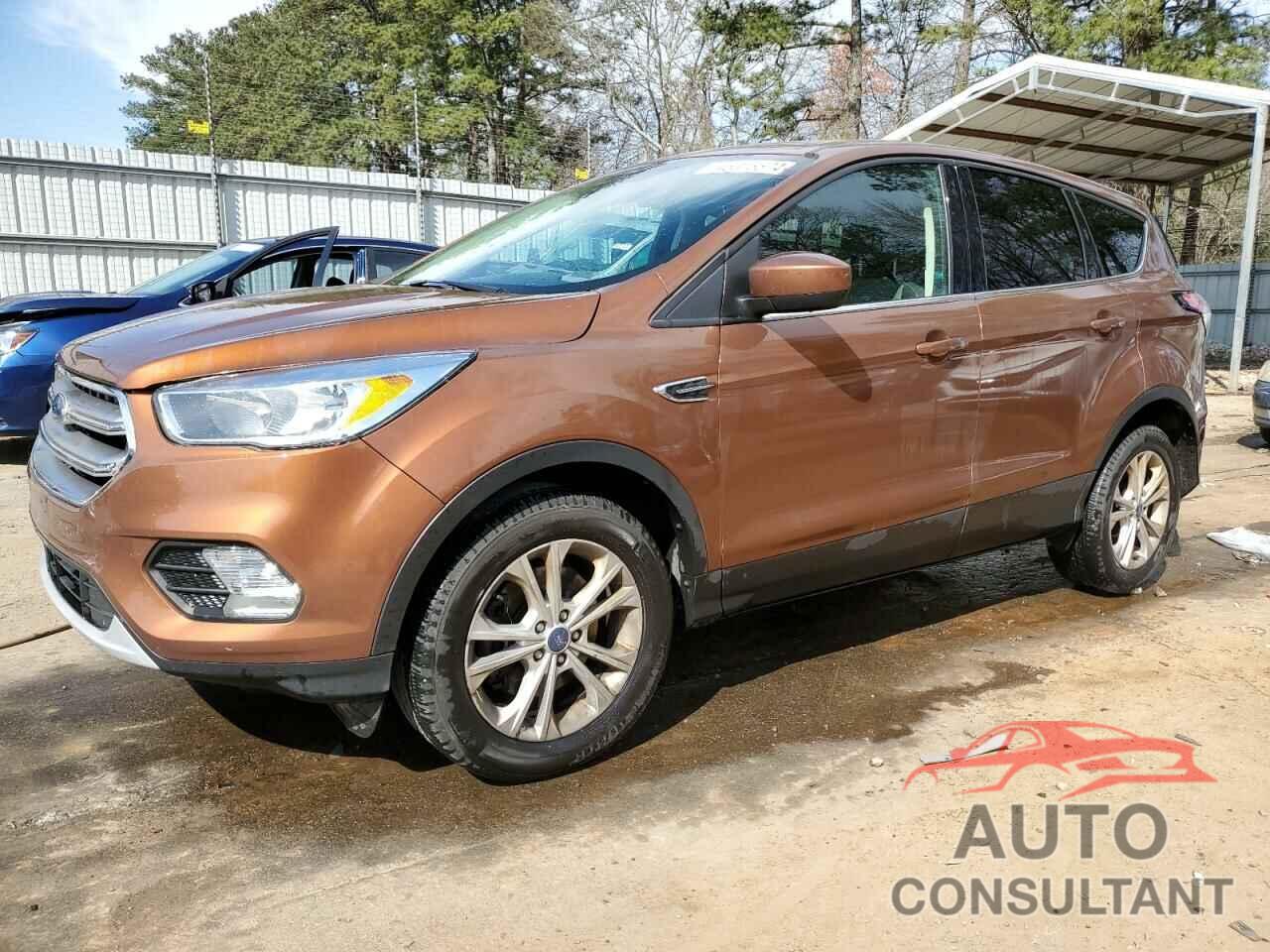 FORD ESCAPE 2017 - 1FMCU9GD8HUC41528