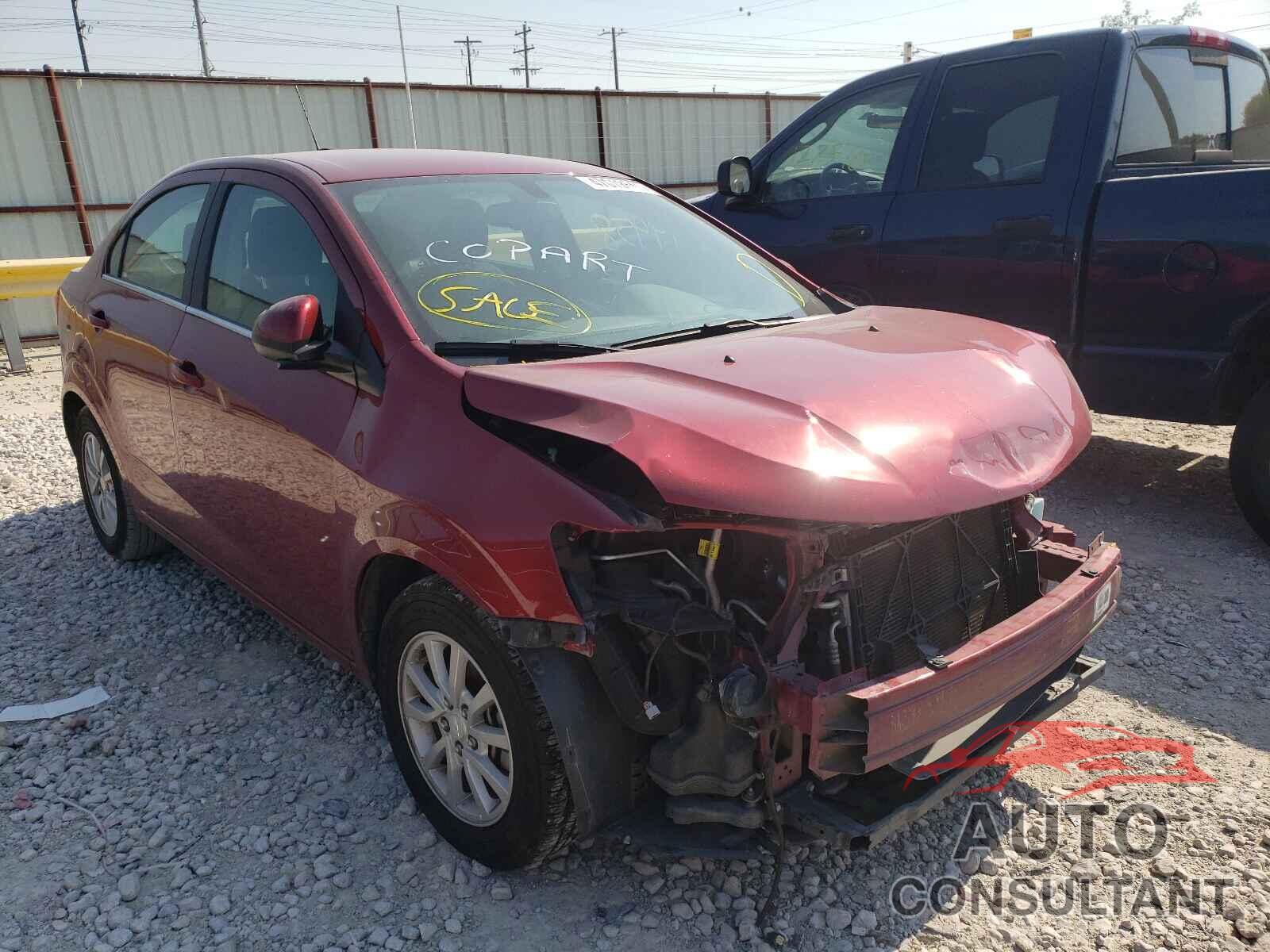 CHEVROLET SONIC 2017 - 1G1JD5SH6H4107897