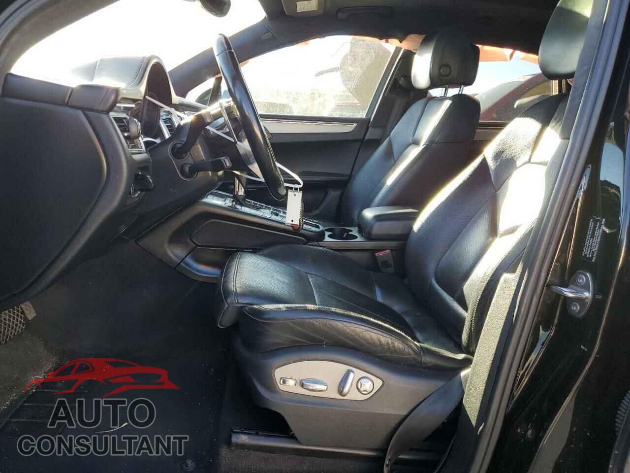 PORSCHE MACAN 2016 - WP1AF2A53GLB94040