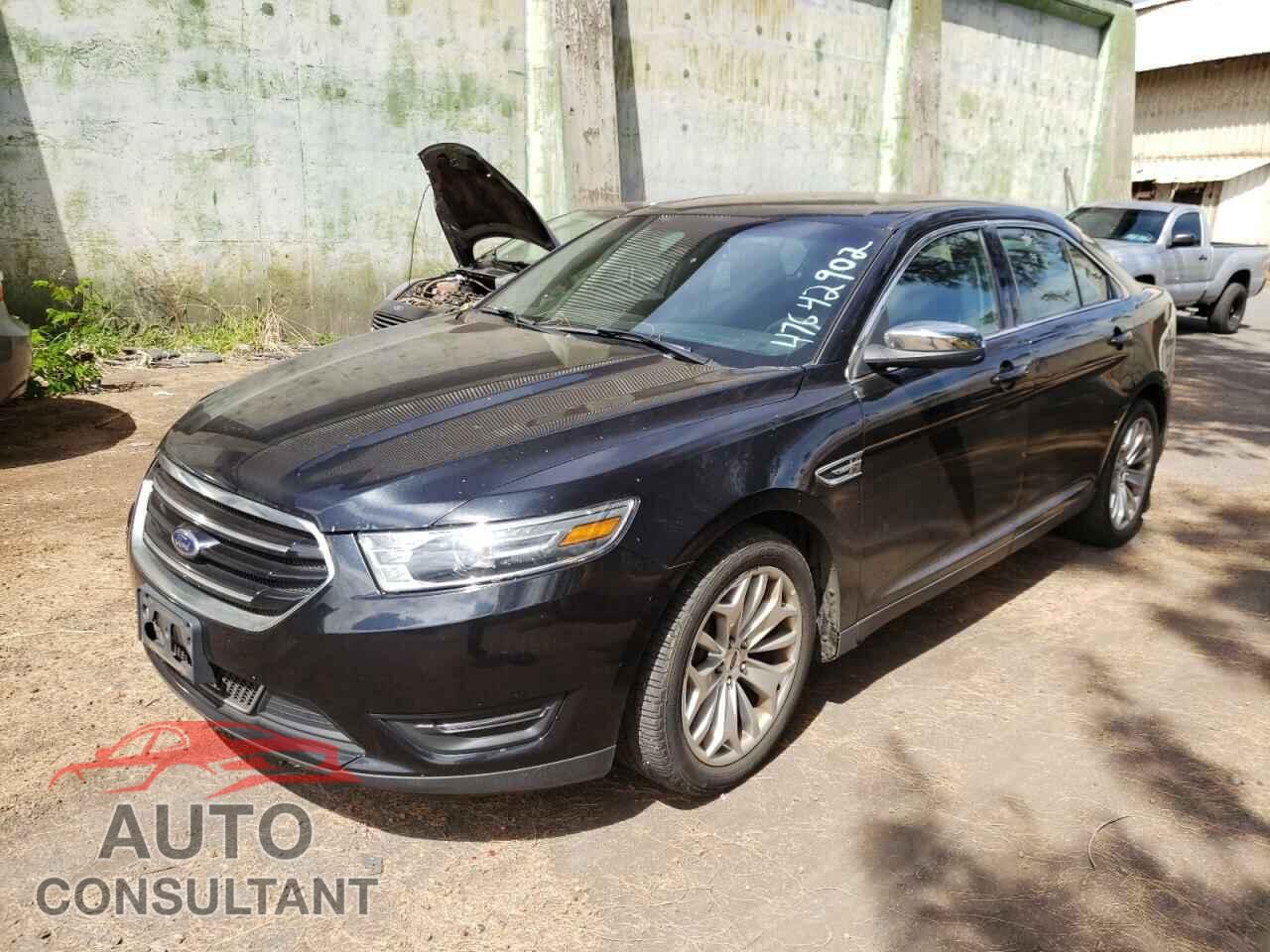 FORD TAURUS 2019 - 1FAHP2F84KG118043