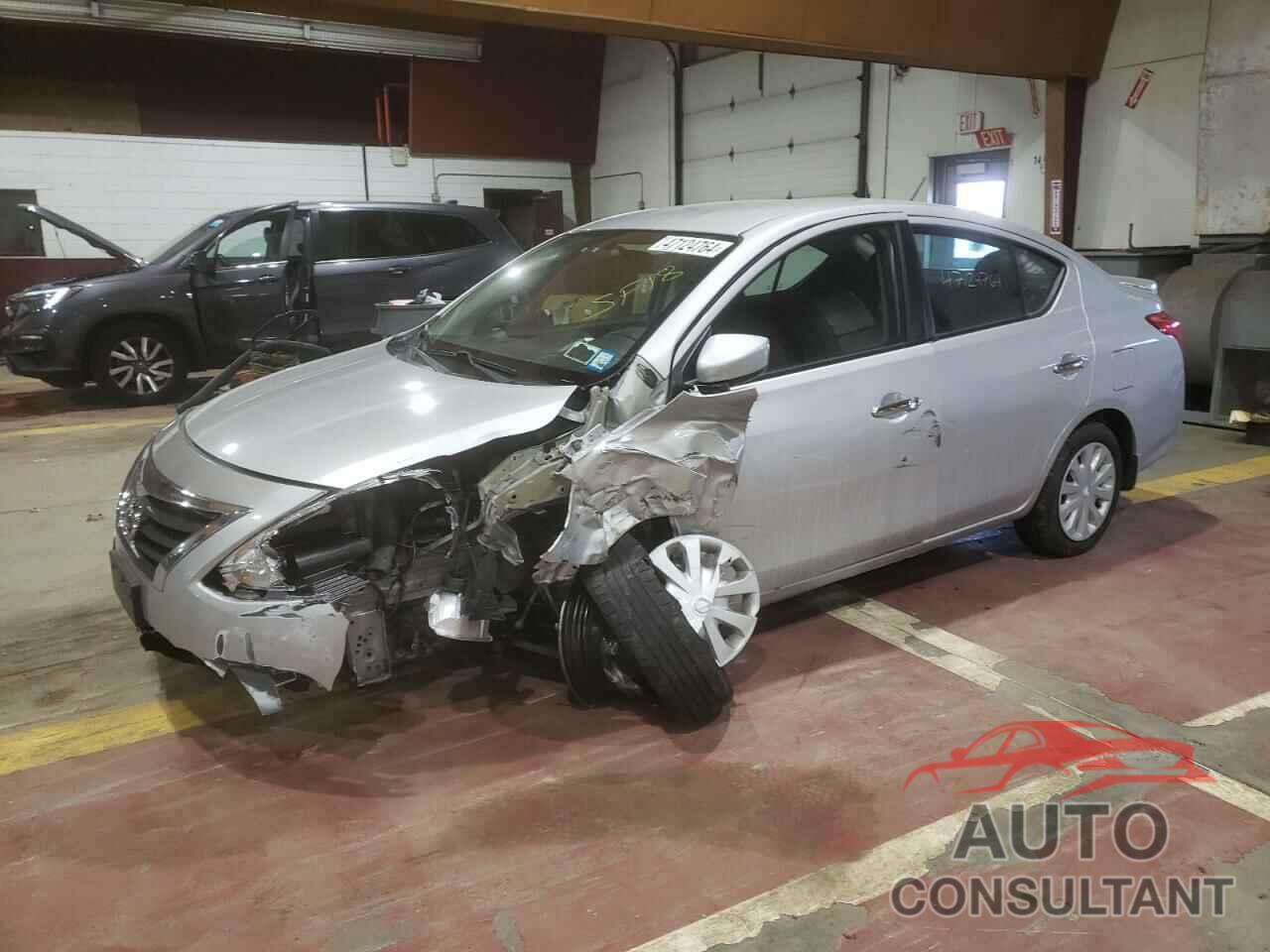 NISSAN VERSA 2018 - 3N1CN7APXJL821102