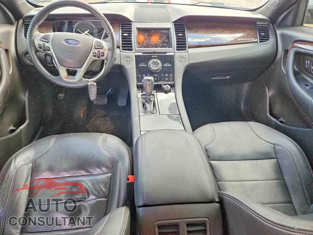 FORD TAURUS 2015 - 1FAHP2F85FG203169