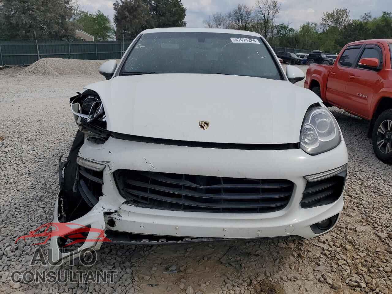PORSCHE CAYENNE 2016 - WP1AA2A25GKA08945