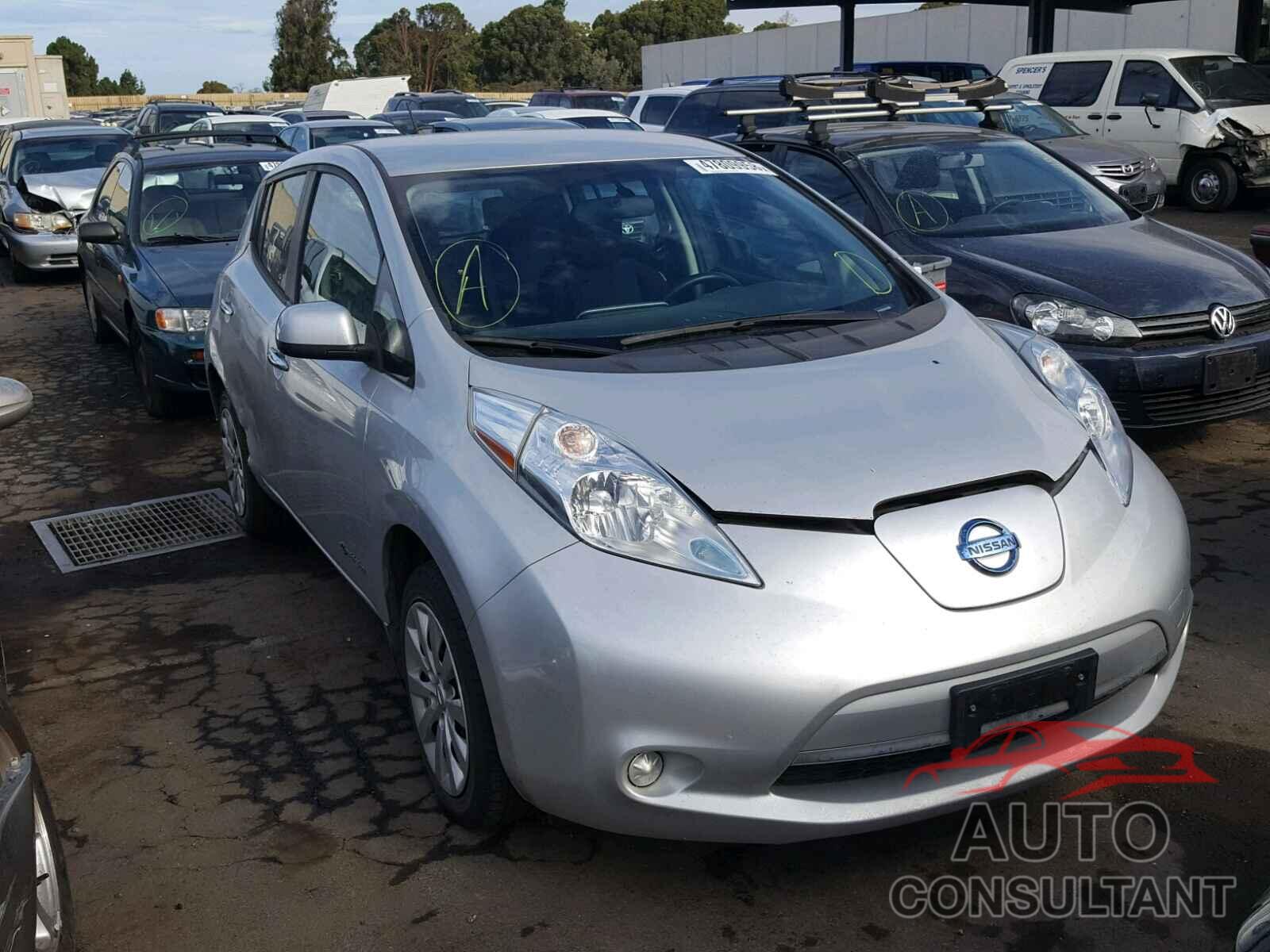 NISSAN LEAF 2015 - 1N4AZ0CP1FC309122