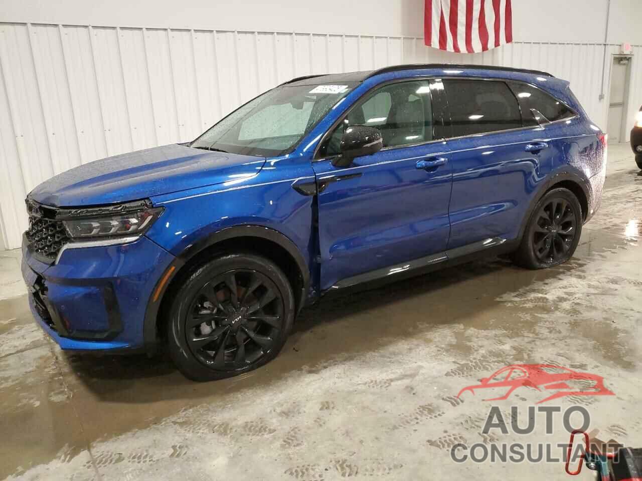 KIA SORENTO 2023 - 5XYRKDLF5PG188379