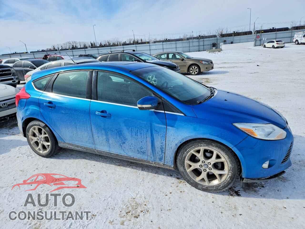 FORD FOCUS 2012 - 1FAHP3M22CL406544