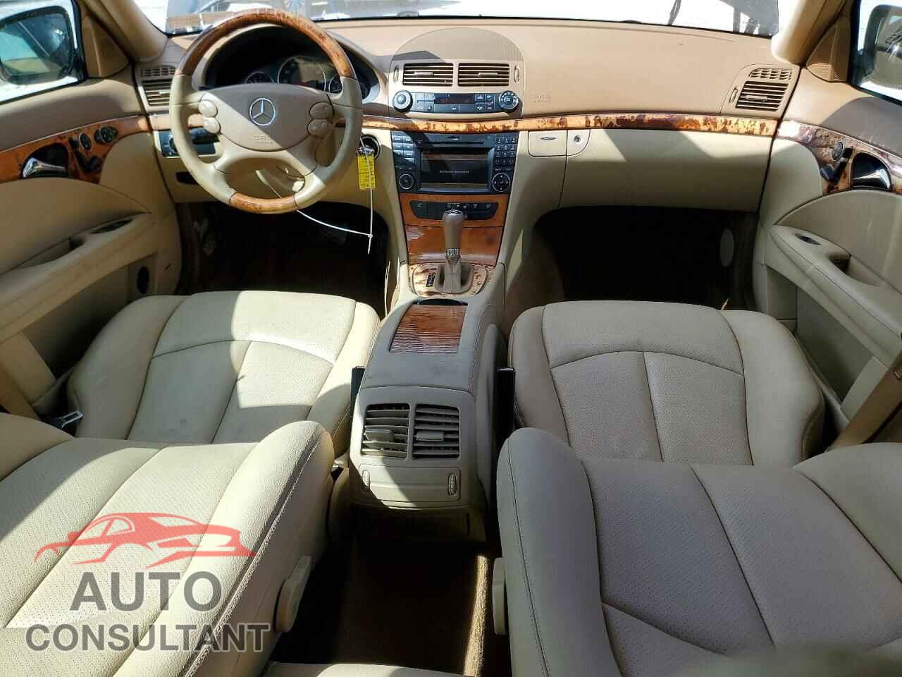 MERCEDES-BENZ E-CLASS 2009 - WDBUH87X69B444723