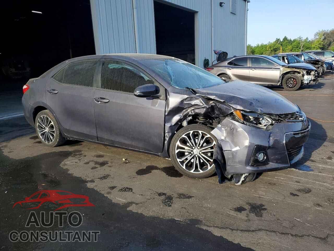 TOYOTA COROLLA 2015 - 5YFBURHE7FP242557