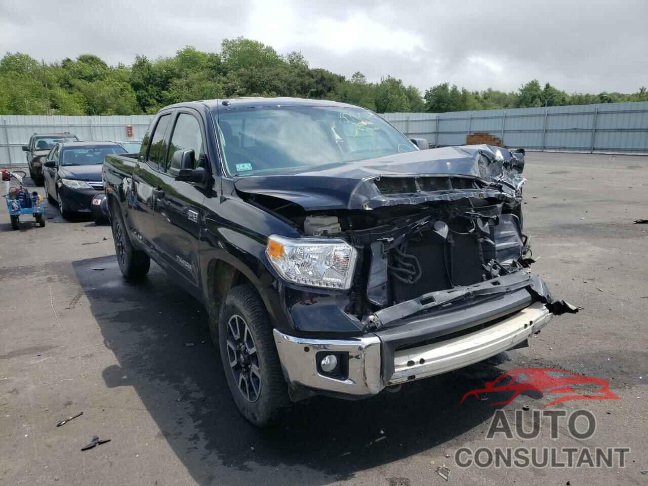 TOYOTA TUNDRA 2017 - 5TFUY5F17HX612075