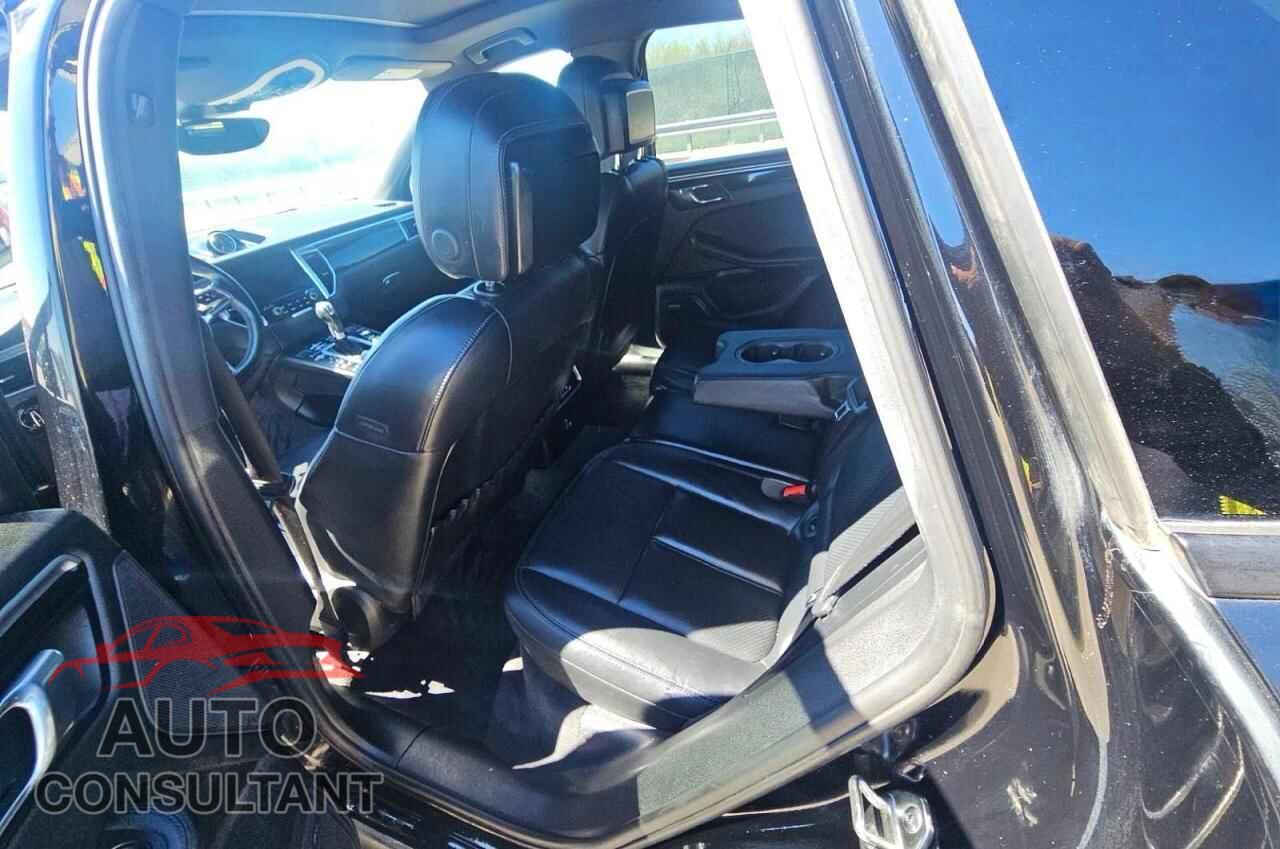 PORSCHE MACAN 2017 - WP1AA2A51HLB05601