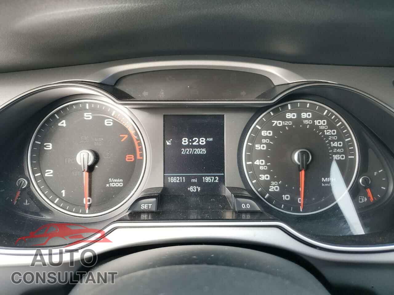 AUDI A4 2016 - WAUEFAFL4GN007782