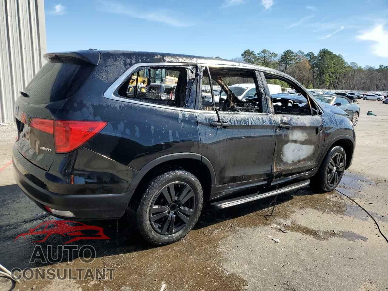 HONDA PILOT 2016 - 5FNYF6H51GB016756