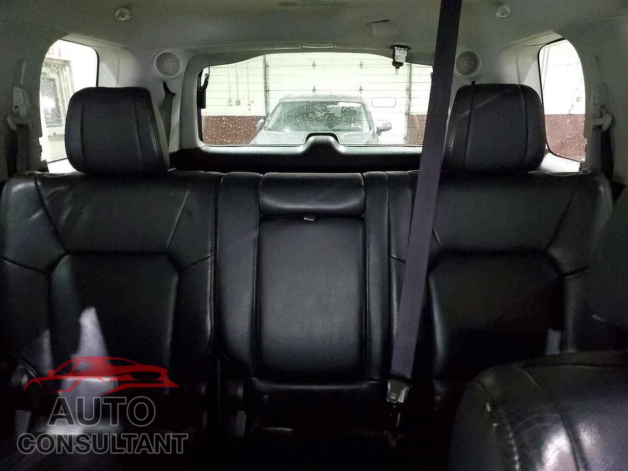 HONDA PILOT 2012 - 5FNYF4H92CB045975