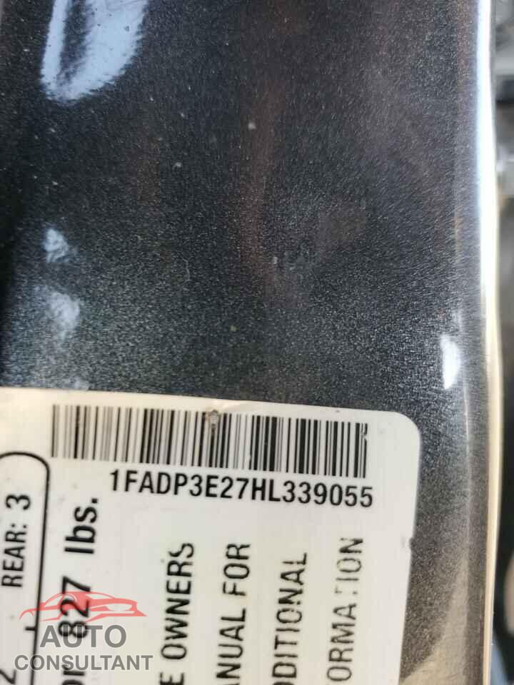 FORD FOCUS 2017 - 1FADP3E27HL339055