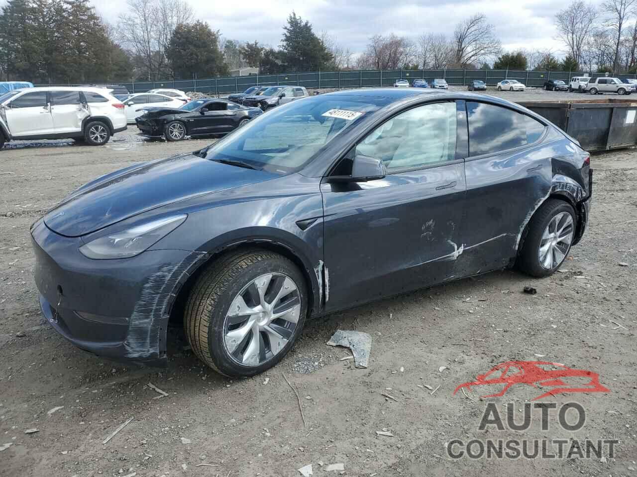 TESLA MODEL Y 2024 - 7SAYGDEE6RA239271