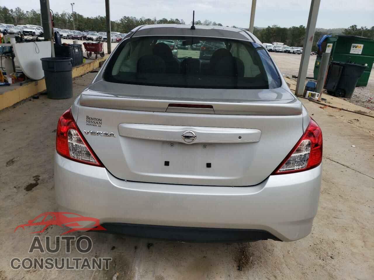 NISSAN VERSA 2017 - 3N1CN7AP3HL851293