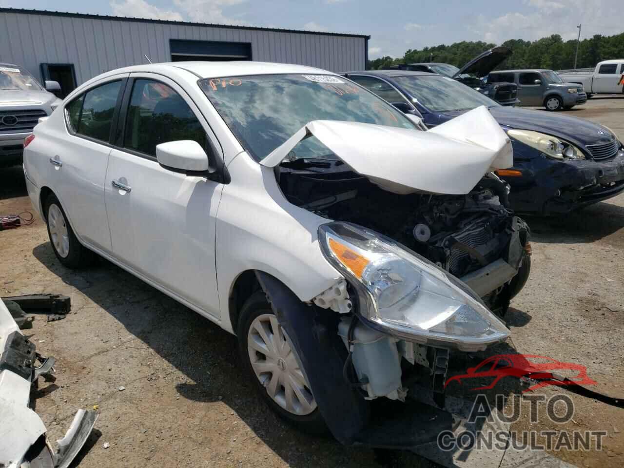 NISSAN VERSA 2017 - 3N1CN7AP1HL812363
