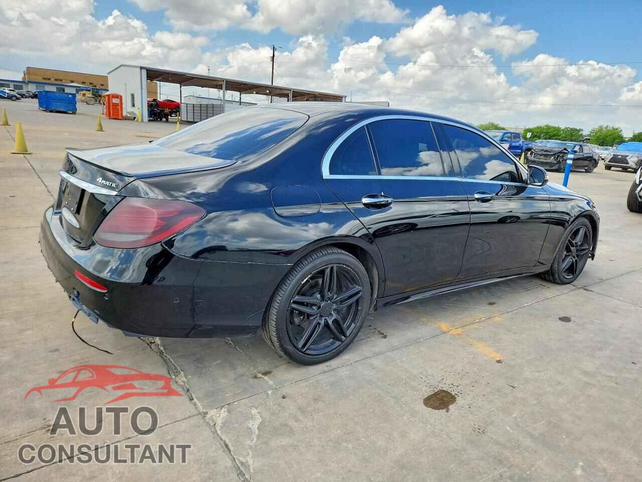 MERCEDES-BENZ E-CLASS 2018 - WDDZF4KBXJA386066