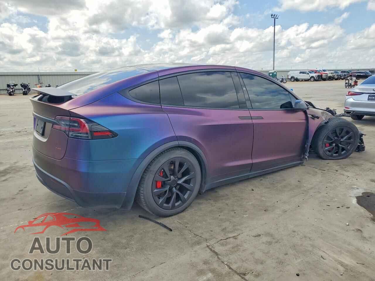 TESLA MODEL X 2023 - 7SAXCBE69PF405366