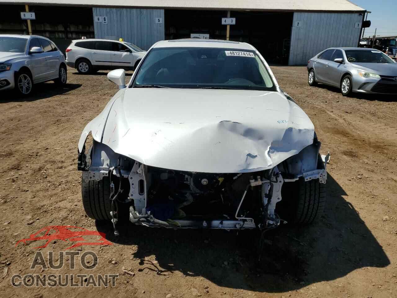 LEXUS IS 2017 - JTHBA1D29H5055955