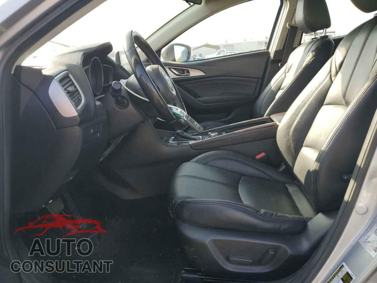 MAZDA 3 2017 - 3MZBN1L71HM112742
