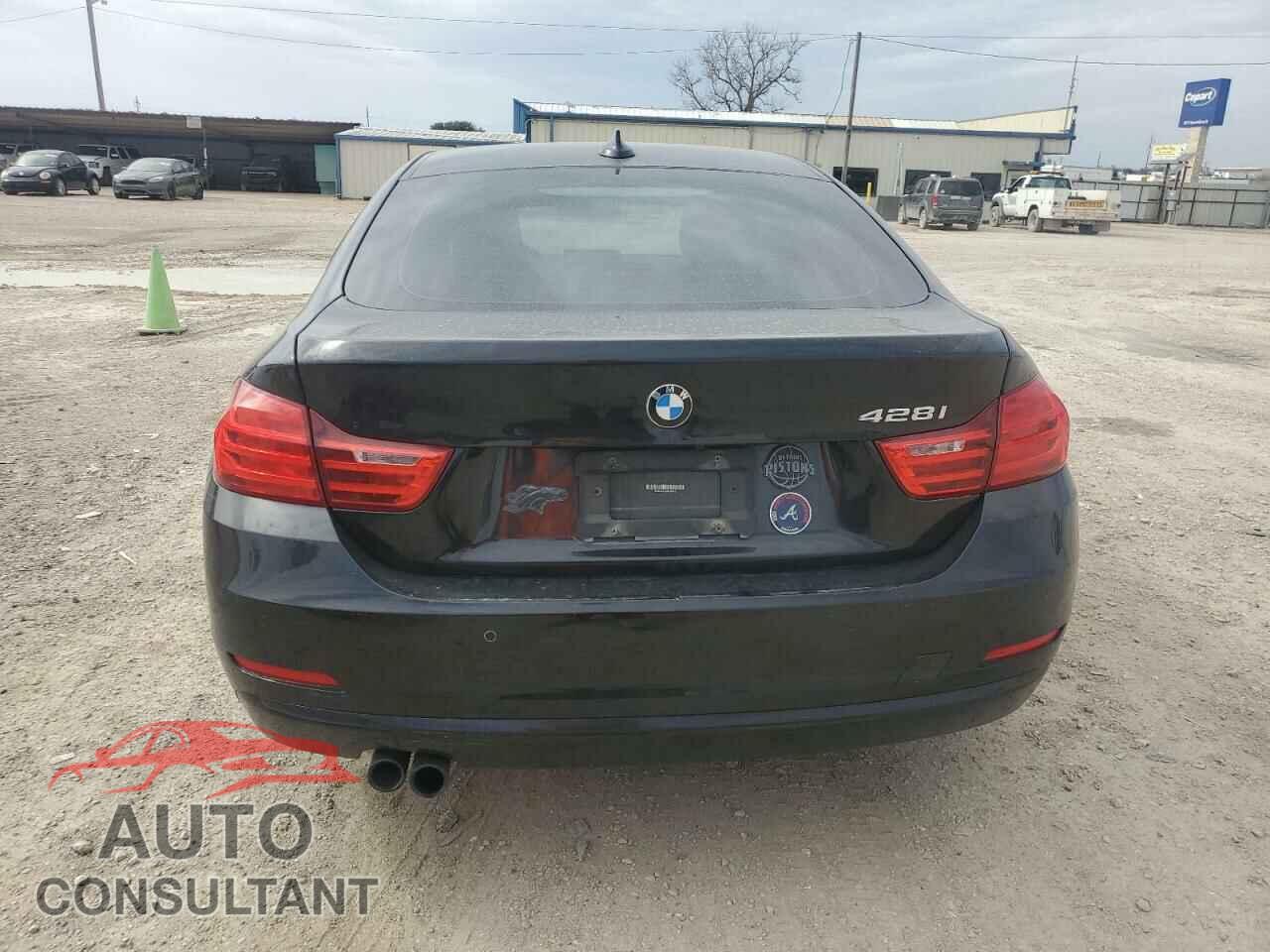 BMW 4 SERIES 2015 - WBA4A5C5XFD410872