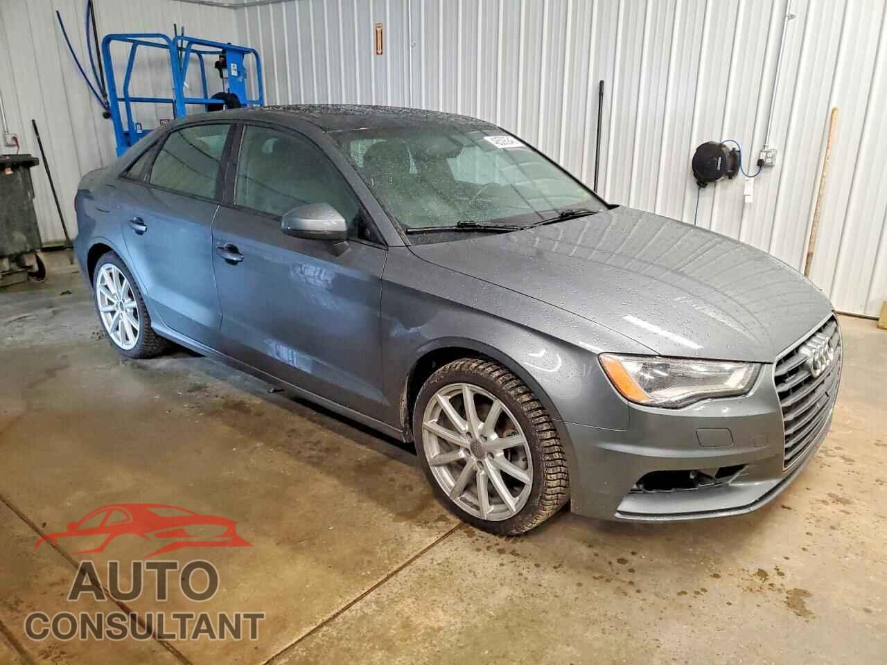 AUDI A3 2015 - WAUBFGFF4F1052582