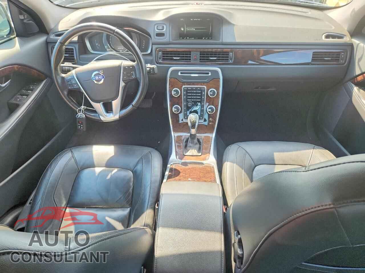VOLVO S80 2015 - YV140MAK6F1186150
