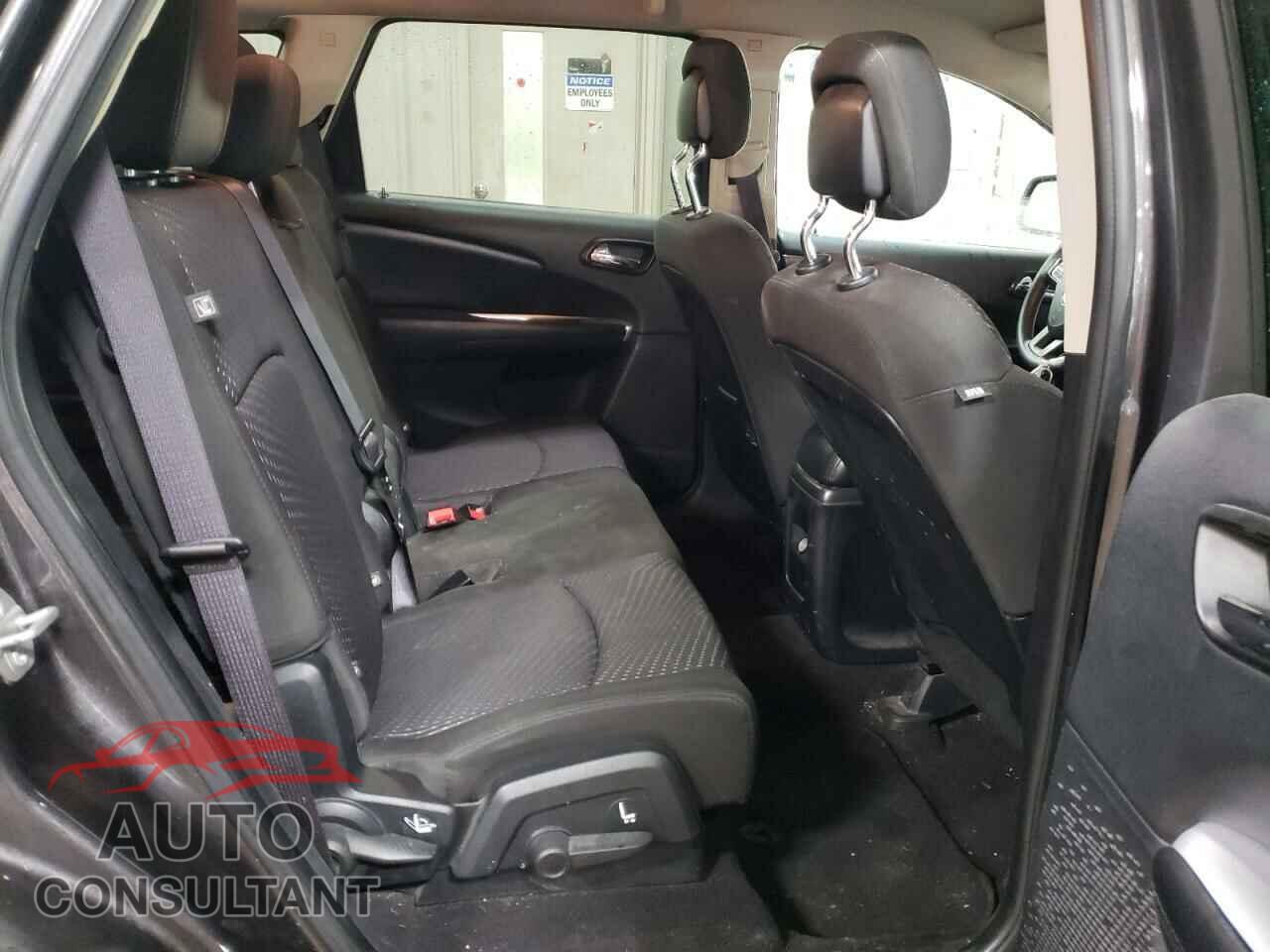 DODGE JOURNEY 2017 - 3C4PDCBG7HT533296