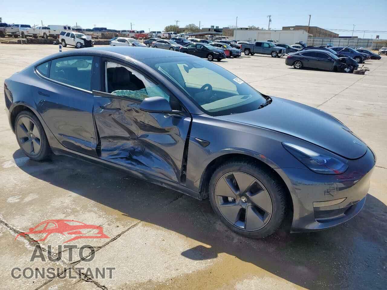 TESLA MODEL 3 2023 - 5YJ3E1EA4PF495109