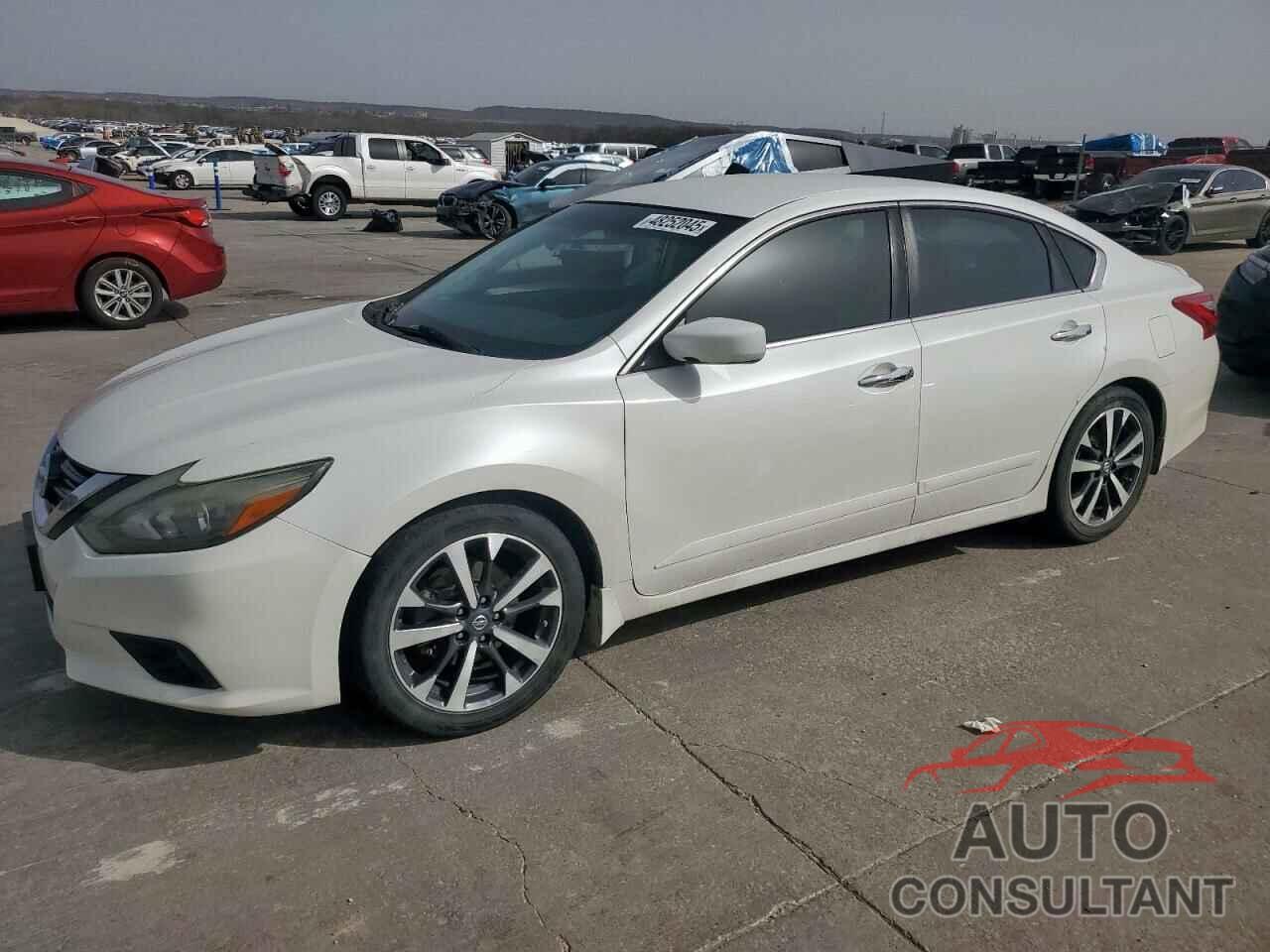 NISSAN ALTIMA 2016 - 1N4AL3AP5GN318031