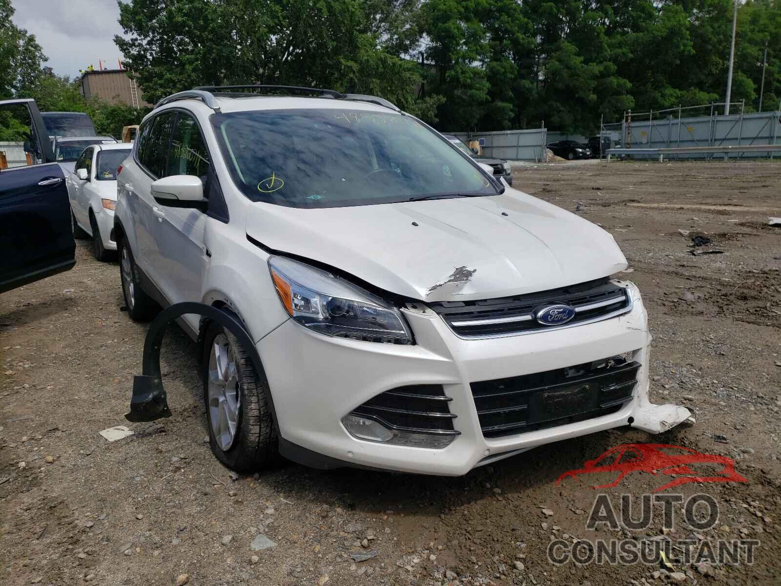 FORD ESCAPE 2016 - 1FMCU9JX0GUA01794