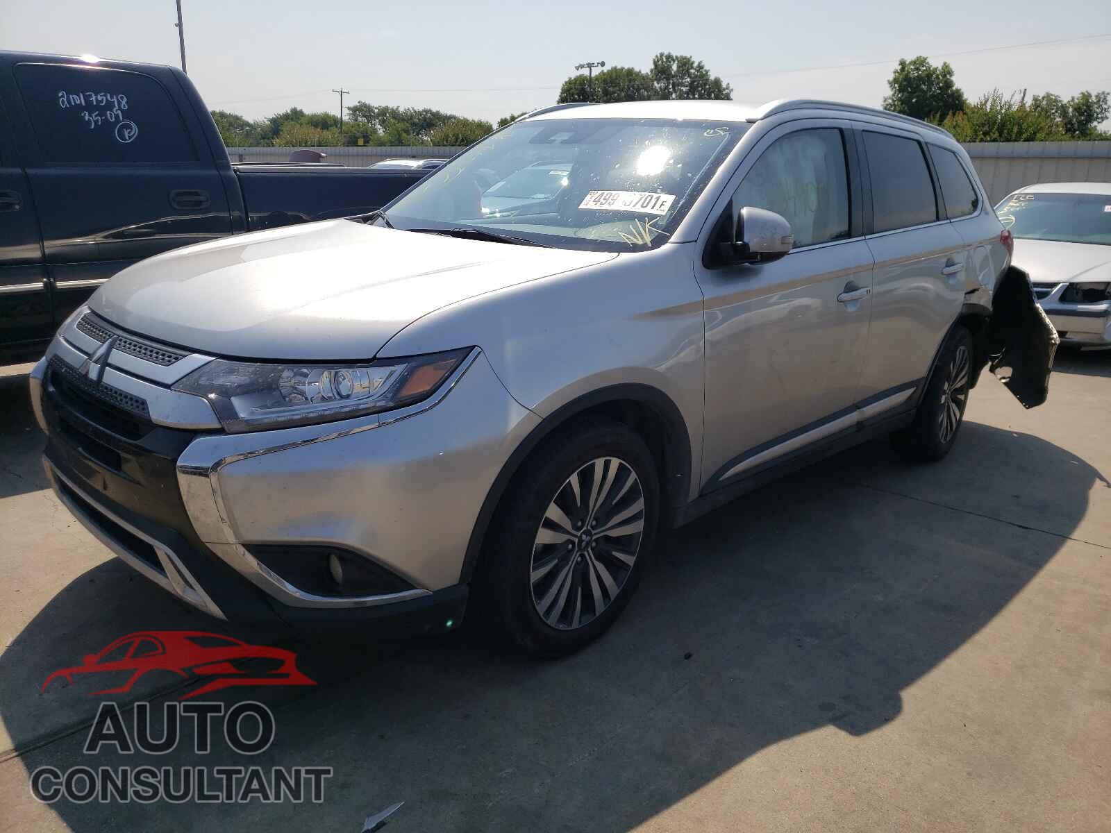 MITSUBISHI OUTLANDER 2020 - JA4AD3A35LZ028258