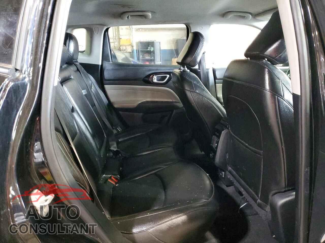 JEEP COMPASS 2022 - 3C4NJDCB7NT108519