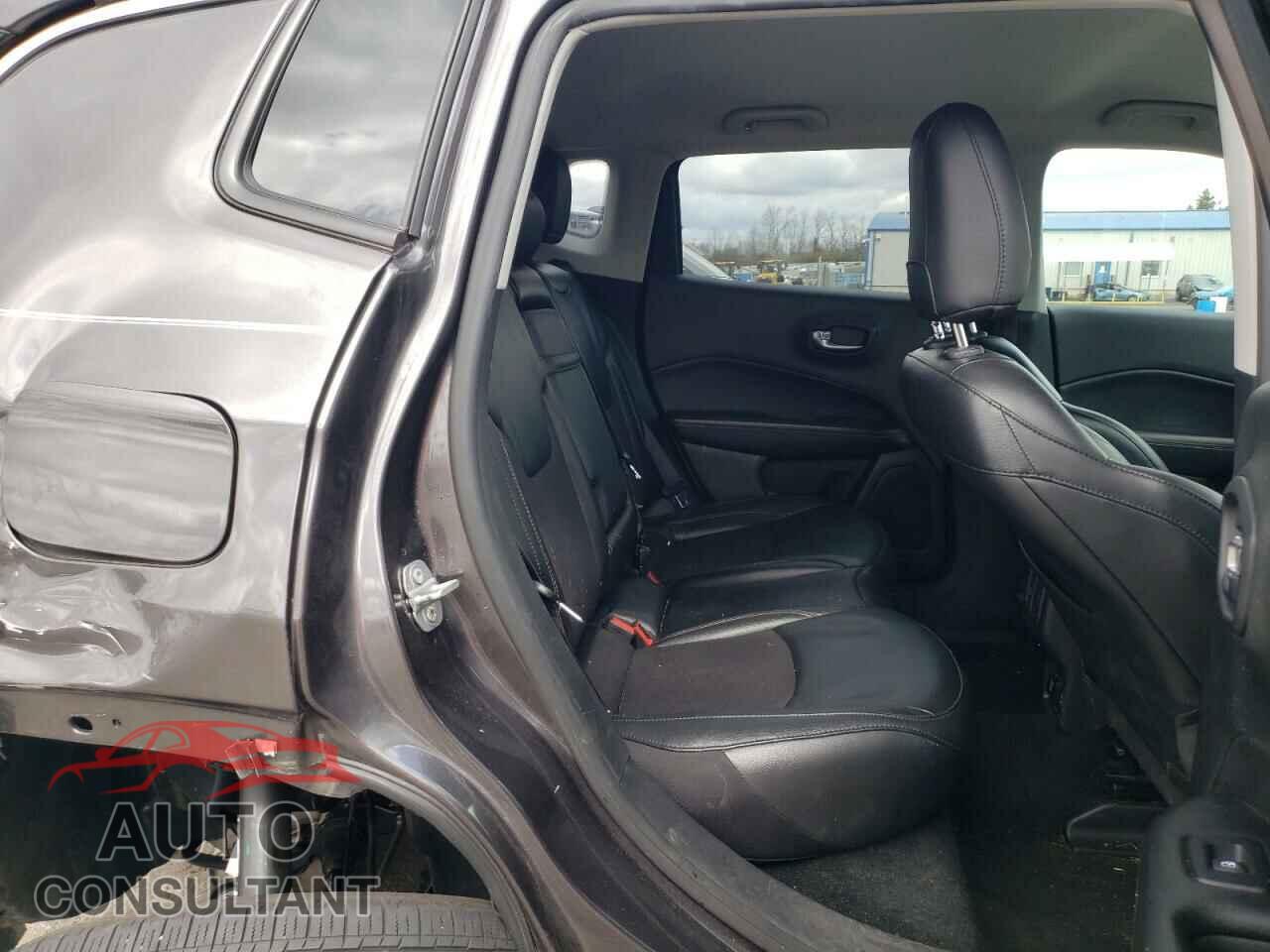 JEEP COMPASS 2019 - 3C4NJDBB2KT828145