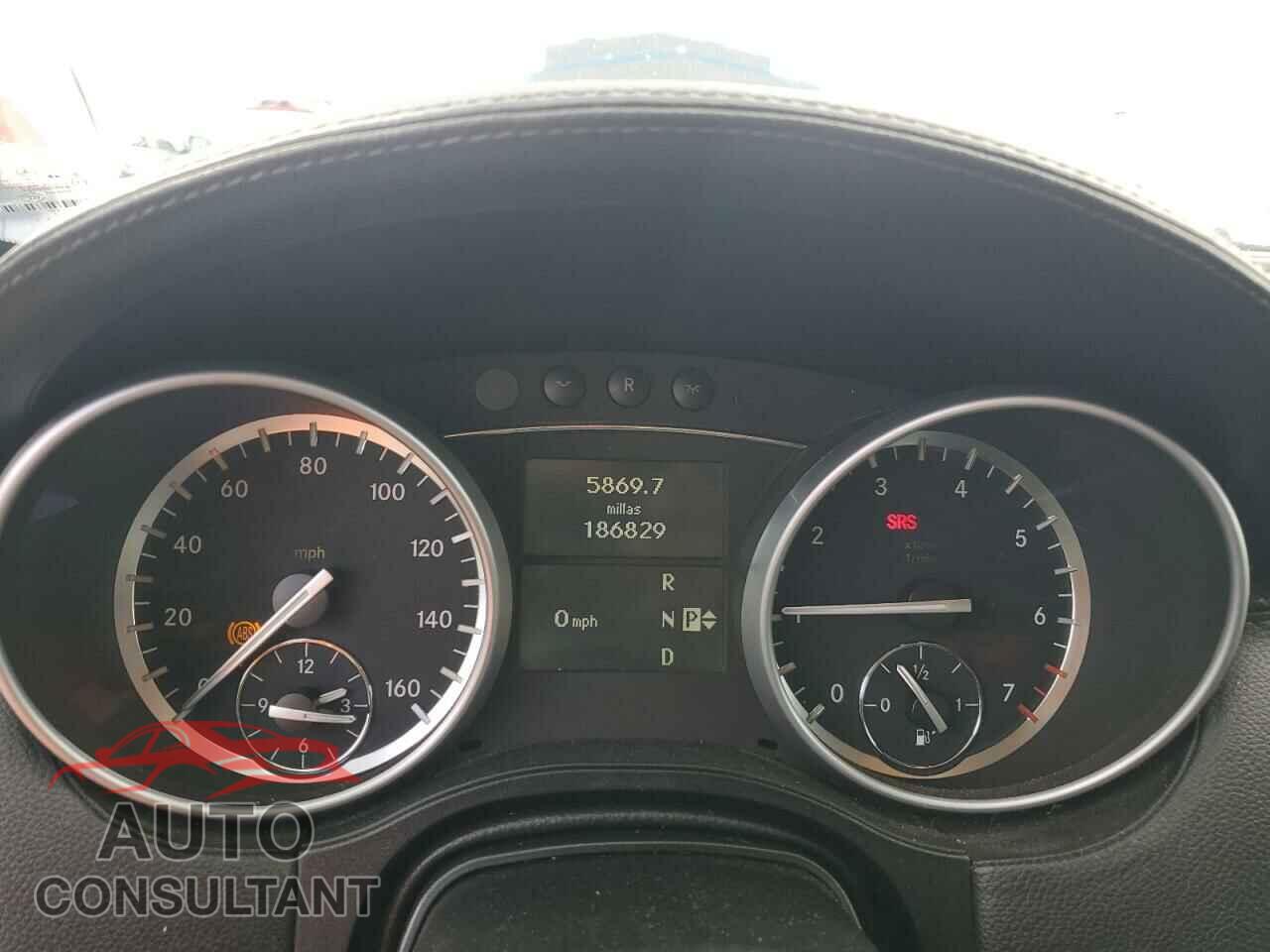 MERCEDES-BENZ GL-CLASS 2012 - 4JGBF7BE7CA794661