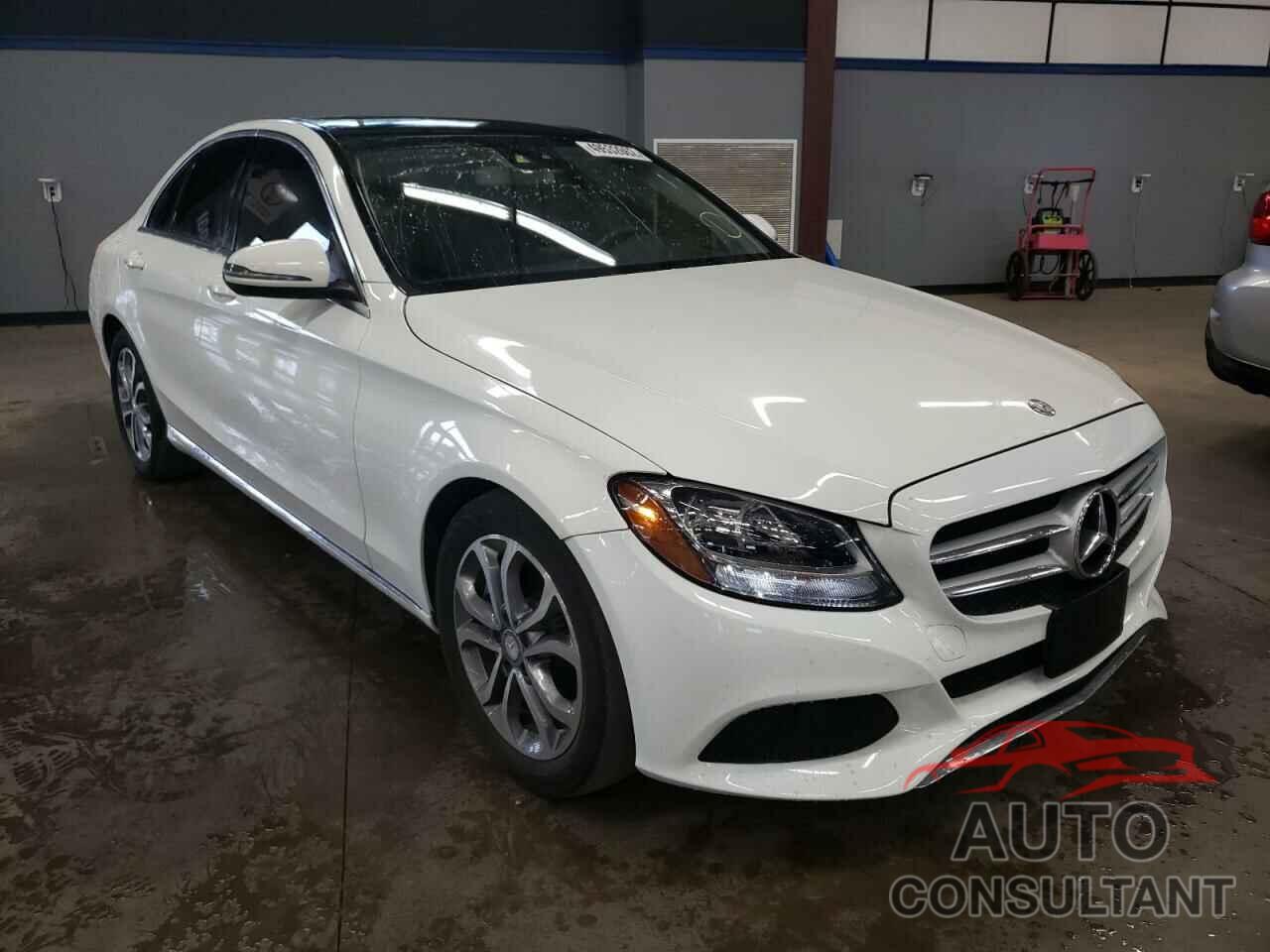 MERCEDES-BENZ C-CLASS 2016 - 55SWF4JB1GU160348