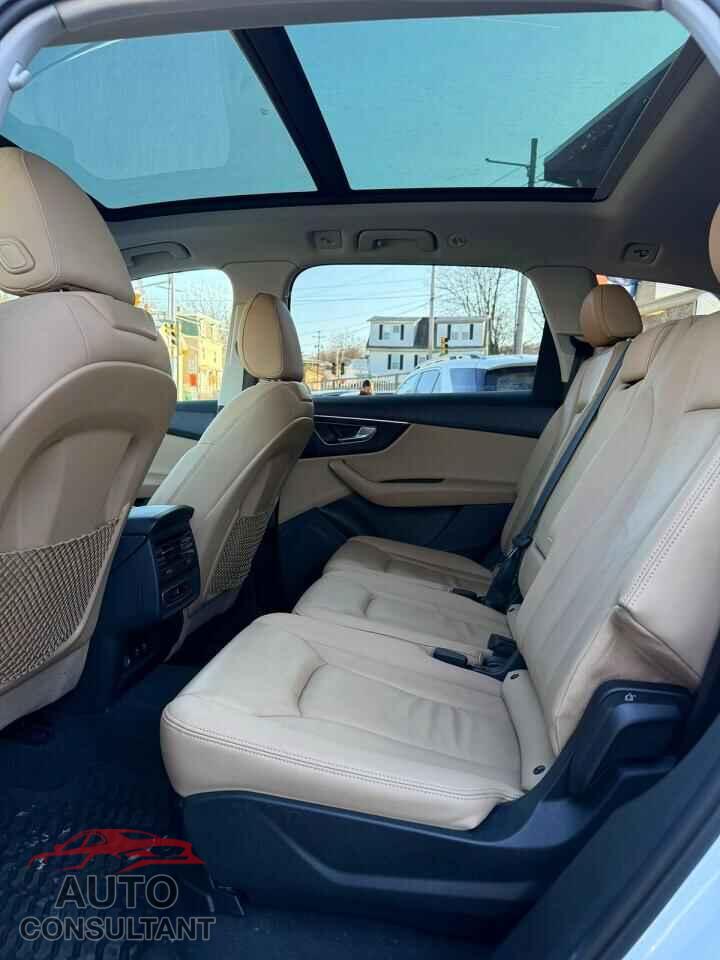 AUDI Q7 2021 - WA1AXAF76MD015749