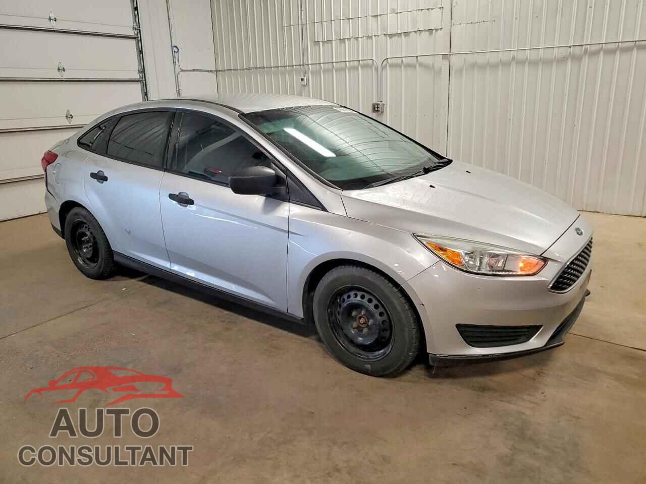 FORD FOCUS 2017 - 1FADP3E26HL244731