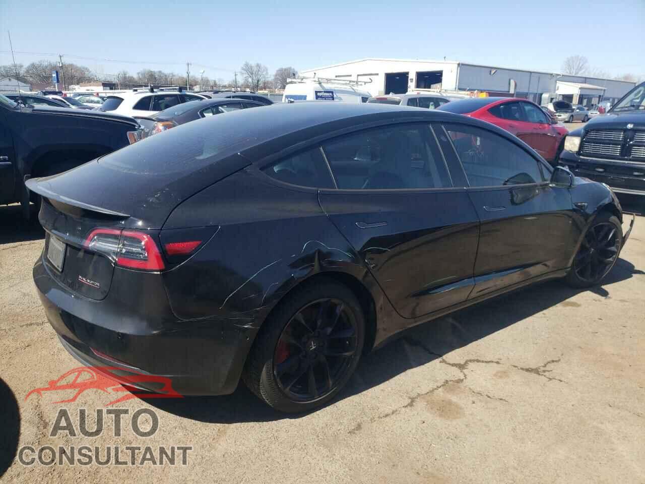 TESLA MODEL 3 2019 - 5YJ3E1EB5KF440749
